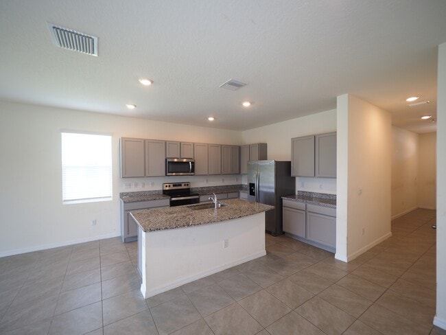Building Photo - 1738 Woodleaf Hammock Ct