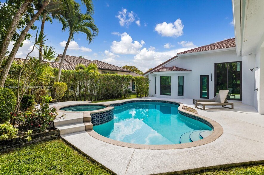 Building Photo - 6586 NW 97th Dr