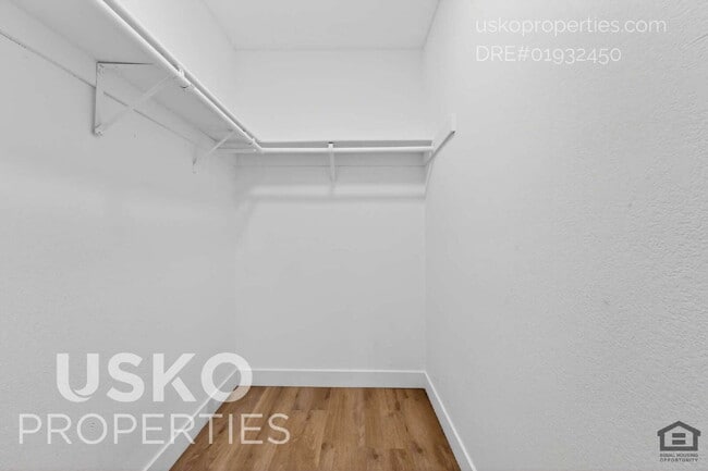 Building Photo - "Charming 2-Bed Duplex in Rancho Cordova – 1,110 Sq Ft of Comfort!"