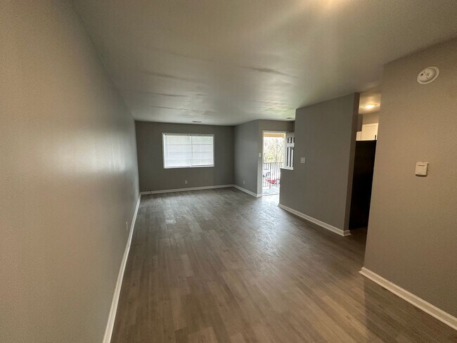 Building Photo - Experience Luxury Living at Bellagio Livin...