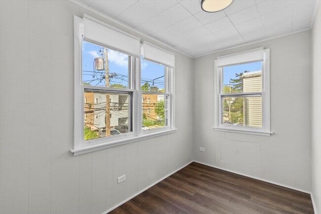 Building Photo - 8926 Bronx Ave