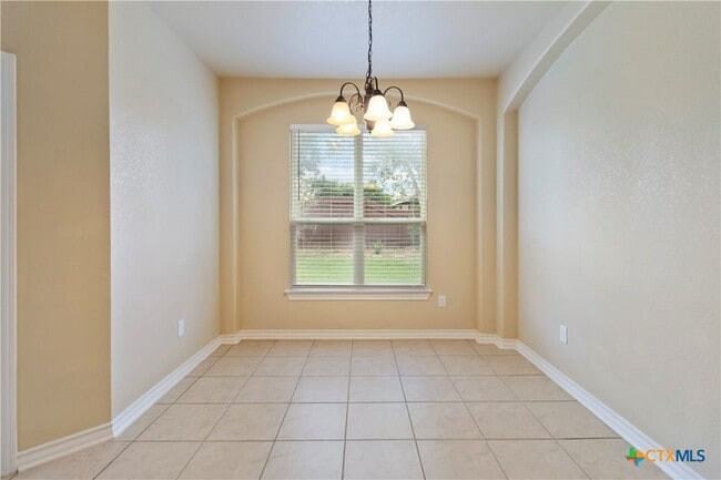Building Photo - 3621 Cinkapin Dr