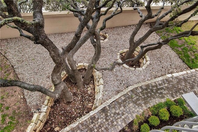 Building Photo - 2918 Ranch Rd 620 N