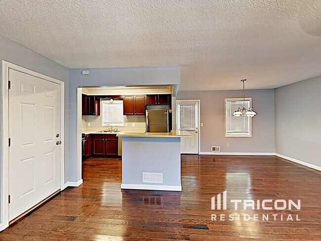 Building Photo - 203 Brookside Dr