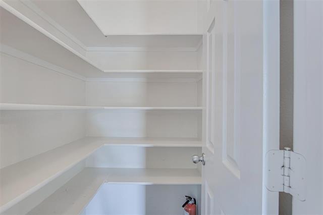 Building Photo - 931 Hunter Ln