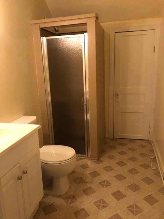 Building Photo - Charming 4 Bed/ 2 Bath Home in Madison, Available Now