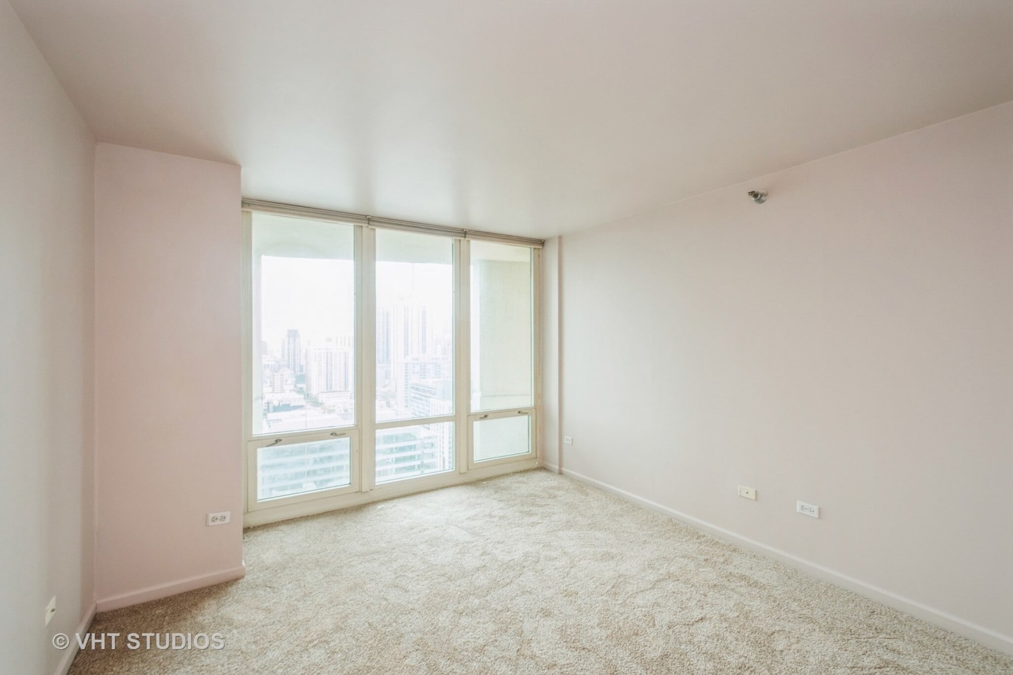 Building Photo - 900 W Washington Blvd