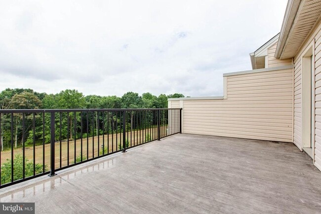 Building Photo - 7048 Foxton Way