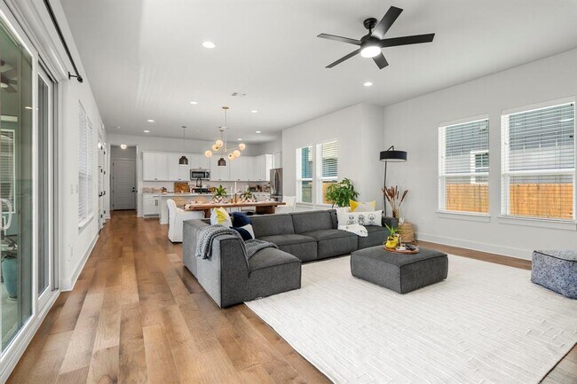 Building Photo - 8416 Apogee Blvd