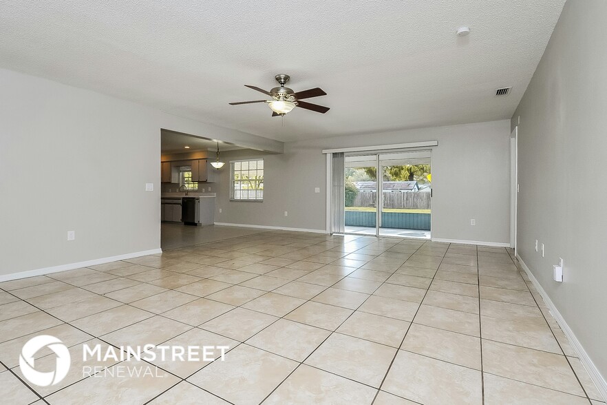 Building Photo - 6417 Dartmouth Rd