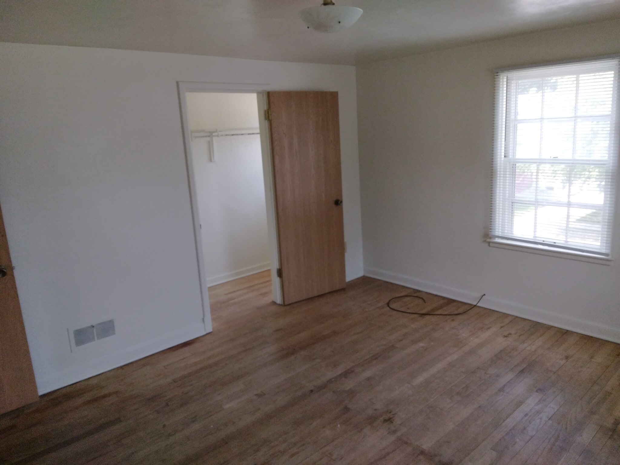 Building Photo - 1230 Harding Ave