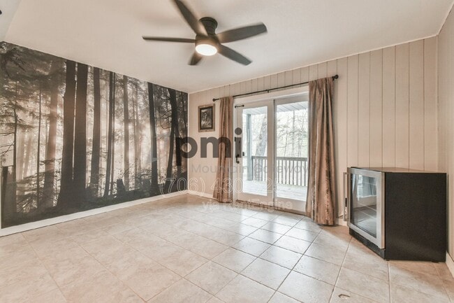 Building Photo - 230 Silver Maple Ln