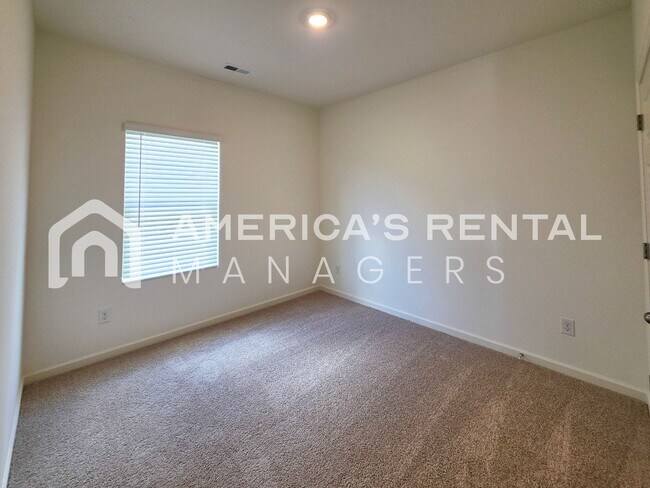 Building Photo - New Construction Home for Rent - Available NOW!