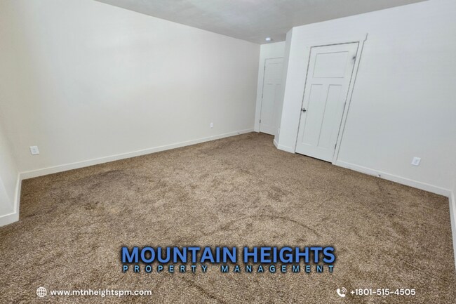 Building Photo - 14397 S Oakfield Way