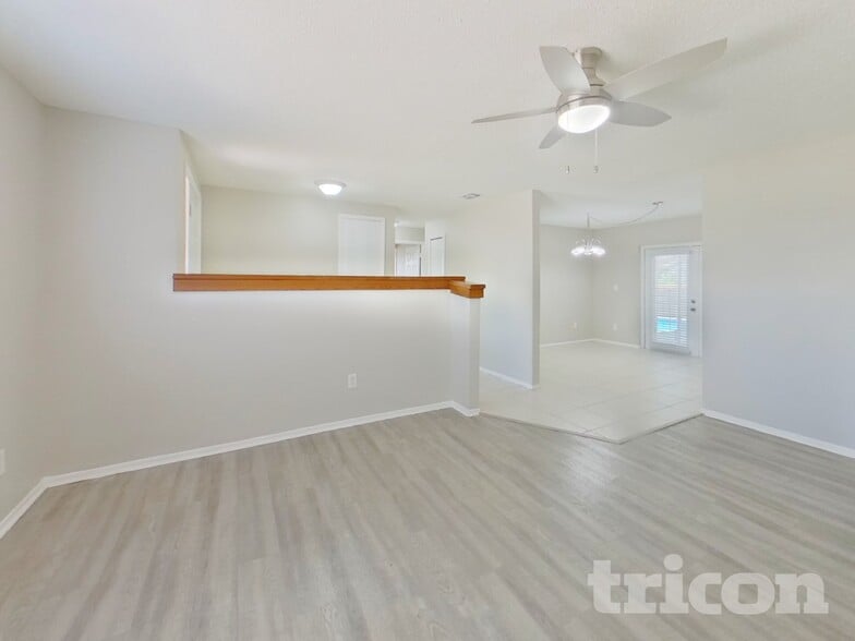 Building Photo - 3717 Coppertree Cir