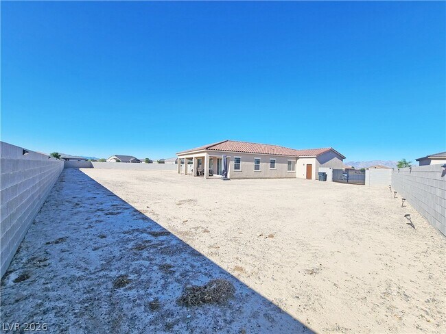 Building Photo - 4901 Fairwood Ct