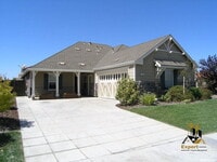 Building Photo - 1658 Campos Ave