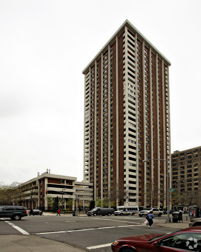 Building Photo - 175 West 87th Street