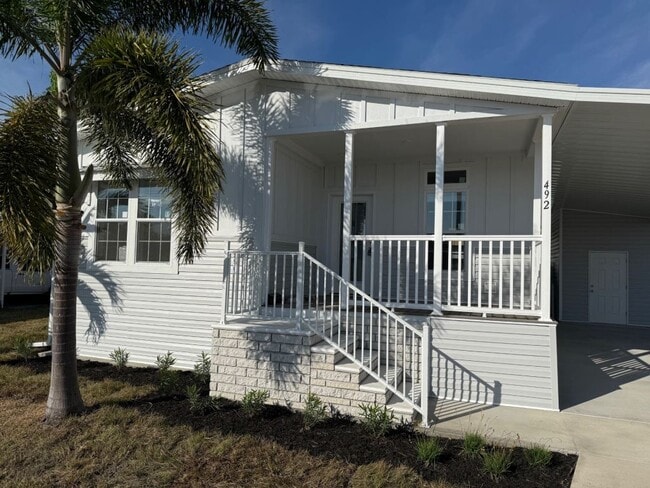 Building Photo - 492 Driftwood Dr