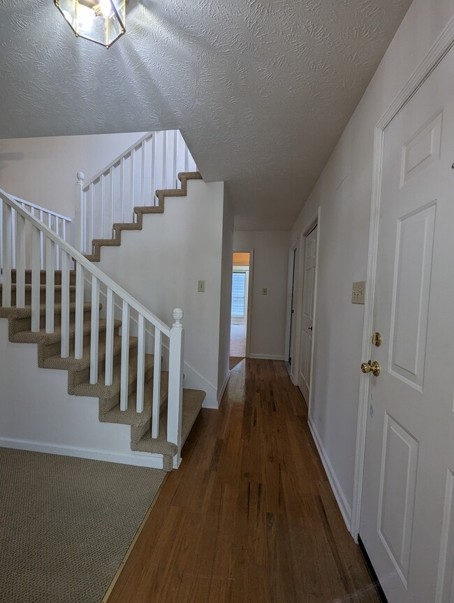 Building Photo - 1401 Francis Station Dr