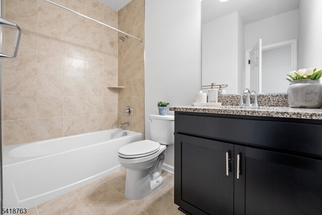 Building Photo - 39 Robeson St