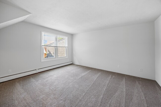 Building Photo - 145 Harbor Pond Dr