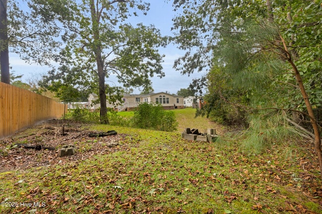 Building Photo - 628 Maynard Blvd
