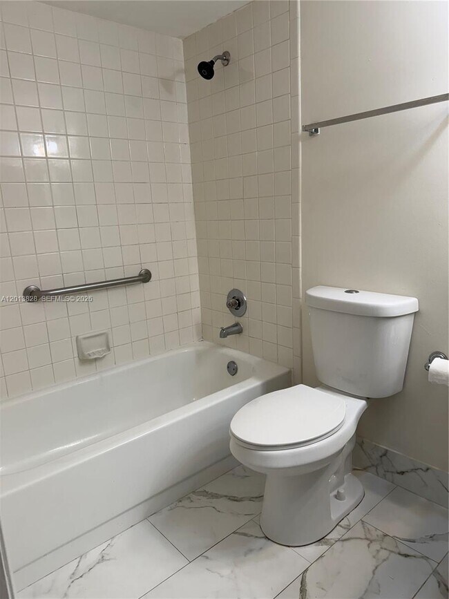 Building Photo - 1551 SW 135th Terrace