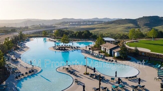 Building Photo - 1231 Brush Crk