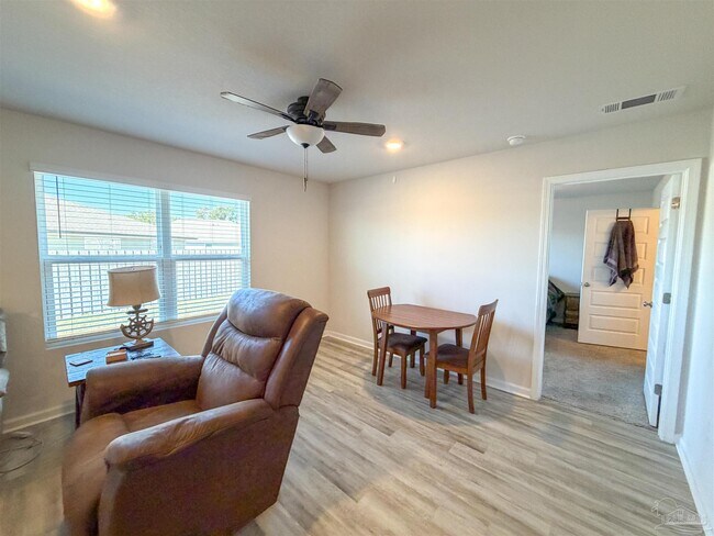 Building Photo - 4425 Redbay Ct