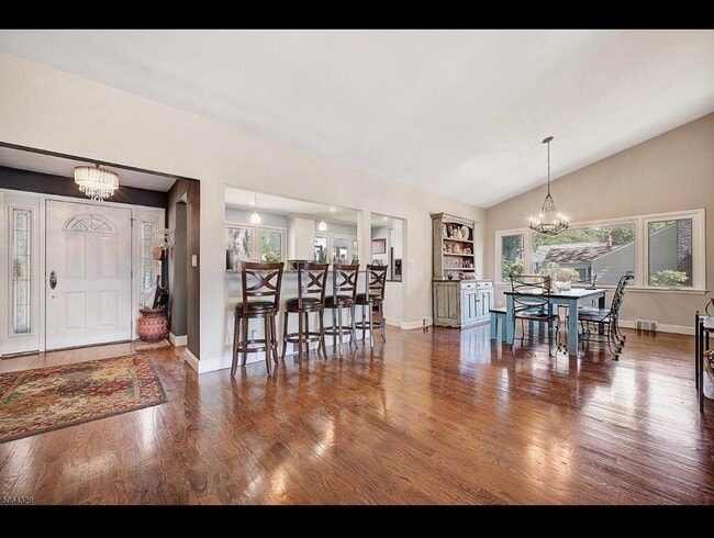 Building Photo - 4 Undercliff Terrace