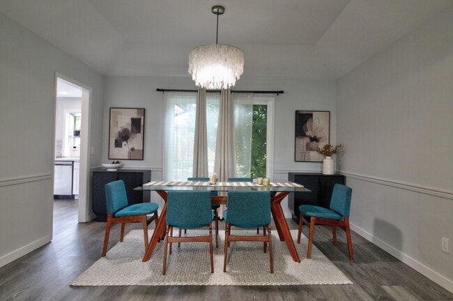 Building Photo - 940 223rd Pl NE