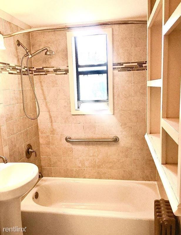 Building Photo - 6 Galveston St SW