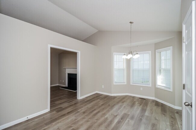 Building Photo - 317 Gun Range Rd