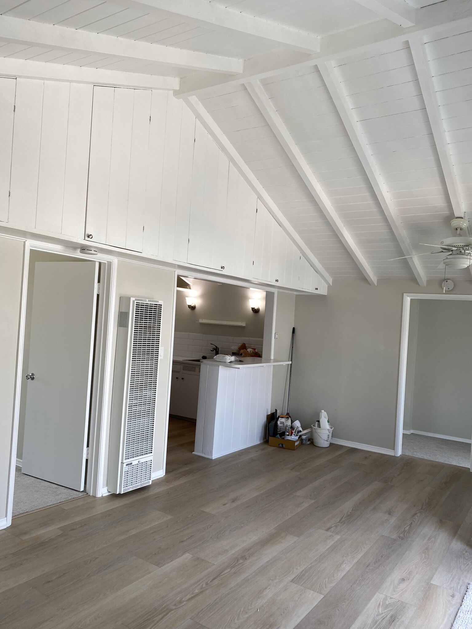 Building Photo - 320 Sapphire Ave