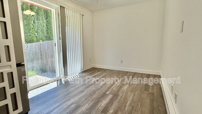 Building Photo - 3104 N 19th St