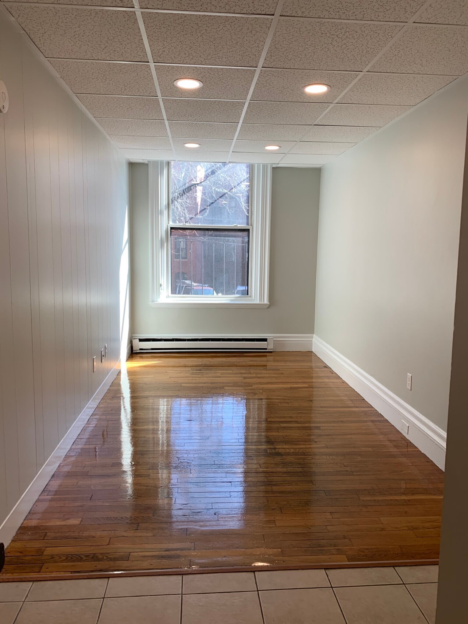 *Pictures are representative samples of the advertised unit. In some cases, the actual units you tou - 510 Beacon St