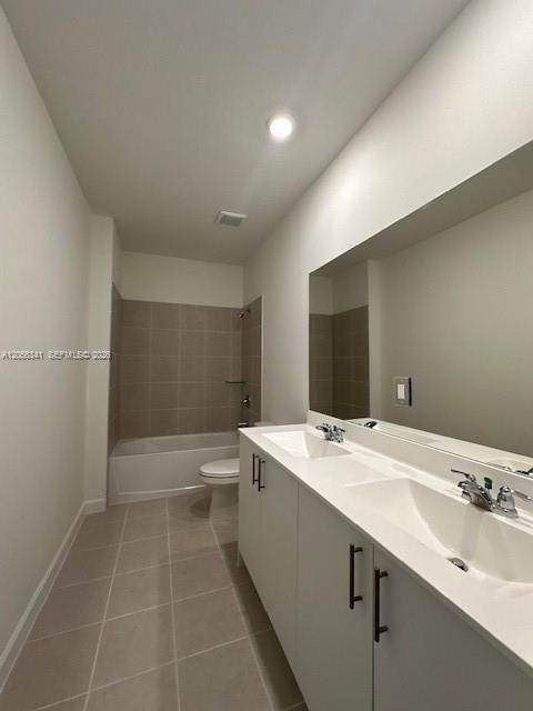 Building Photo - 2265 SE 30th St # Master