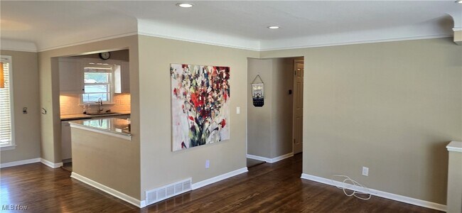 Building Photo - 3691 Higley Rd