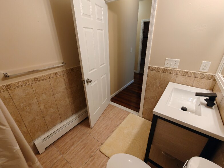 Building Photo - 39 Allen Pl