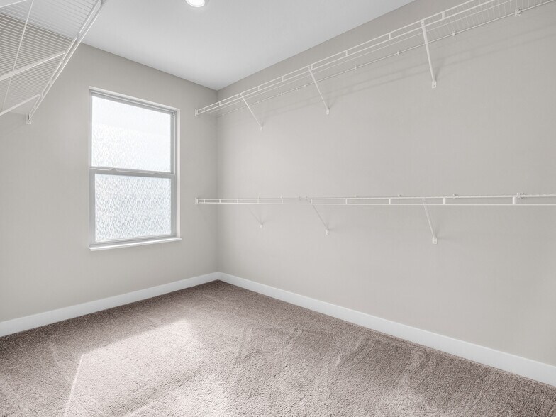 Building Photo - 8238 Bostic Dr