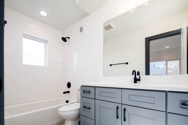 Building Photo - 3569 S Pennsylvania St