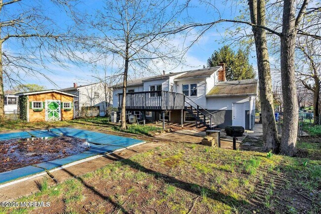 Building Photo - 1575 Deer Hollow Dr