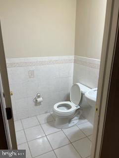 Building Photo - 1223 Tree St