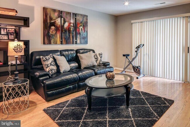 Building Photo - 6351 Wind Rider Way