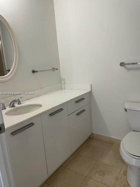Building Photo - 1060 Brickell Ave