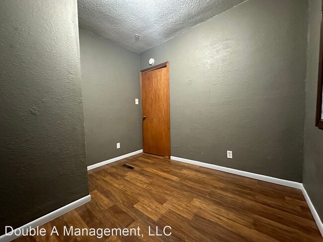 Building Photo - 2 br, 1 bath House - 1201 Wallgate Ave.
