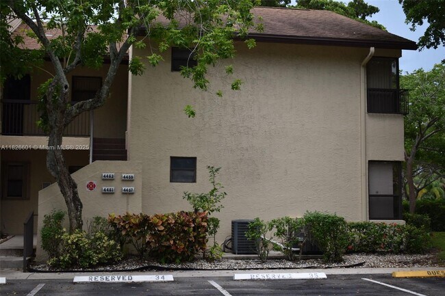 Building Photo - 4459 Carambola Cir S