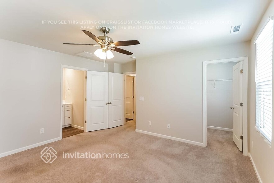 Building Photo - 2101 Brokeshire Dr