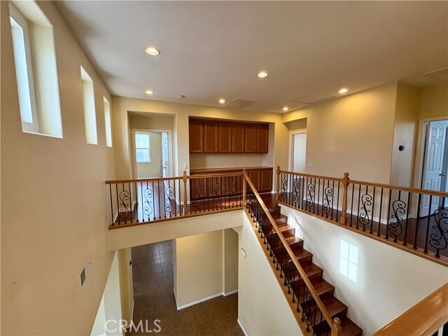 Building Photo - 6694 Black Forest Dr